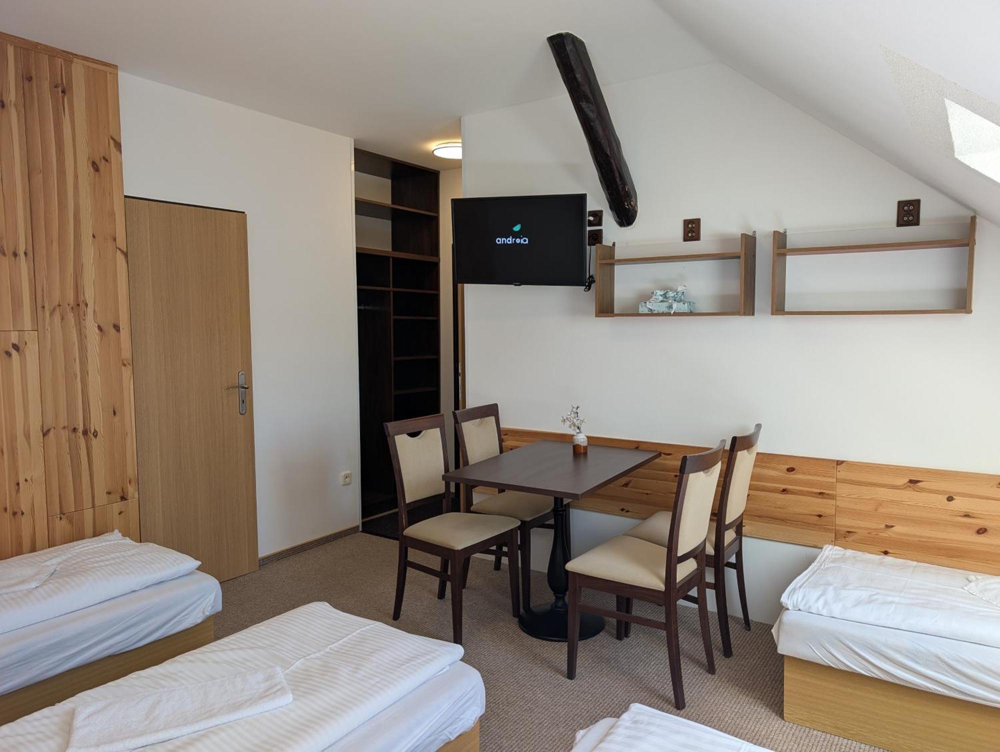 Pension Harcovna Frýdlant nad Ostravicí Buitenkant foto