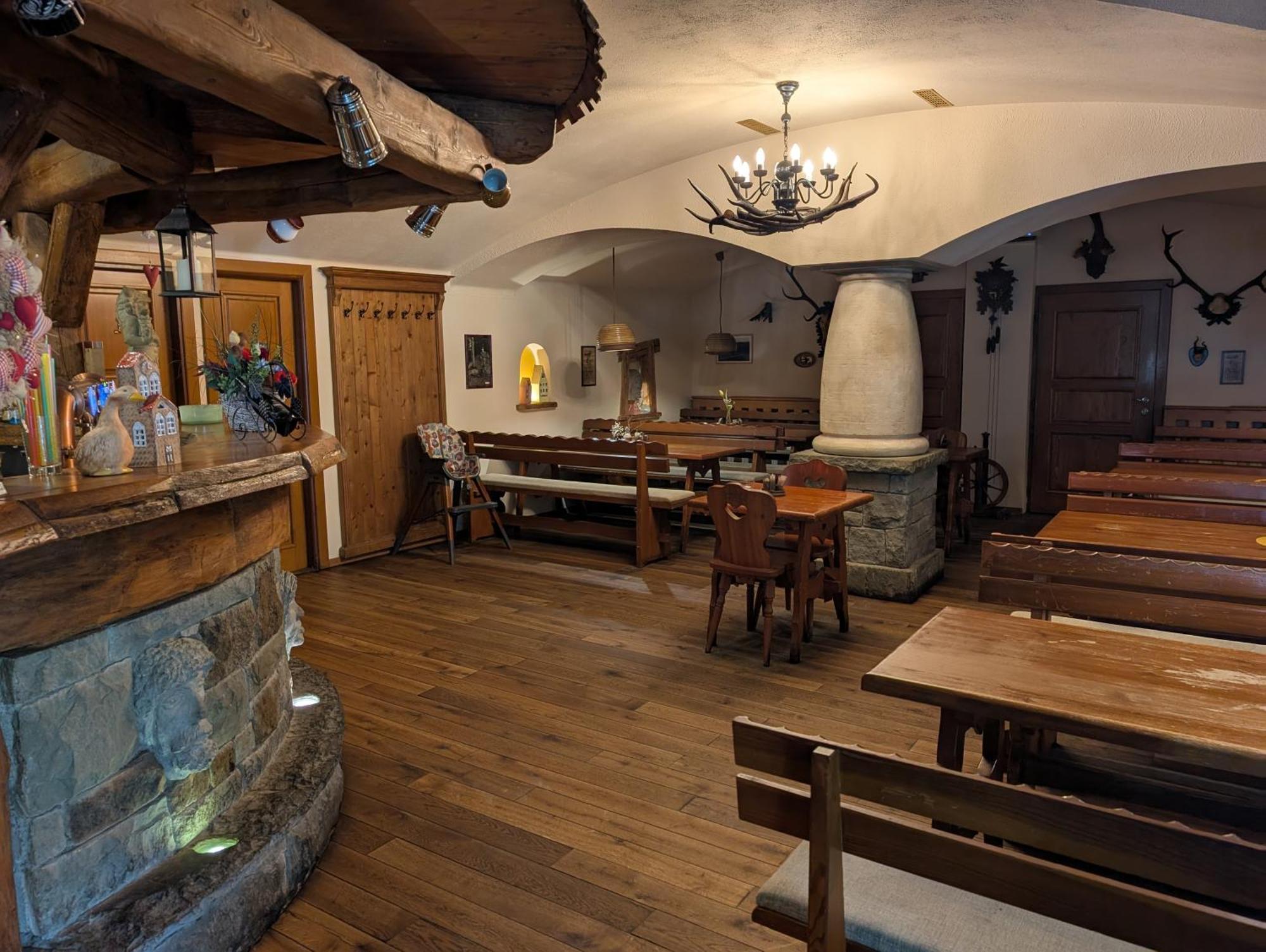 Pension Harcovna Frýdlant nad Ostravicí Buitenkant foto