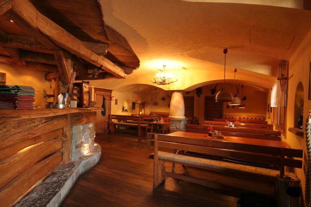 Pension Harcovna Frýdlant nad Ostravicí Buitenkant foto